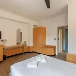 Sleep&go Brussels South Sint-Genesius-Rode