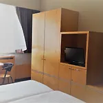 Sleep&go Brussels South Herberg