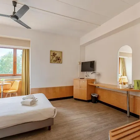 Herberg Sleep&go Brussels South 2*