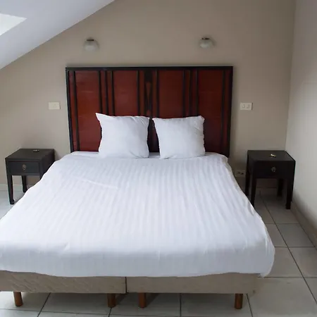 Sleep & Go Brussels South Inn Waterloo