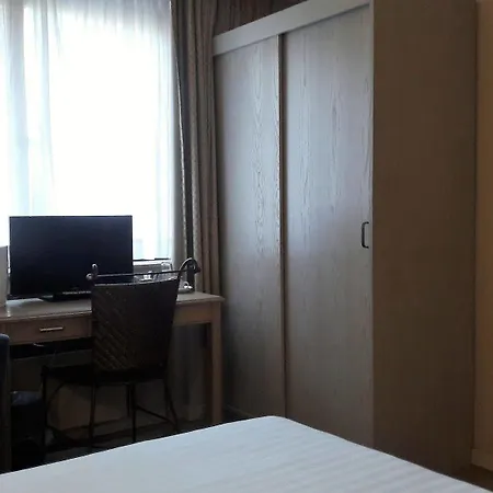 Sleep&go Brussels South Herberg